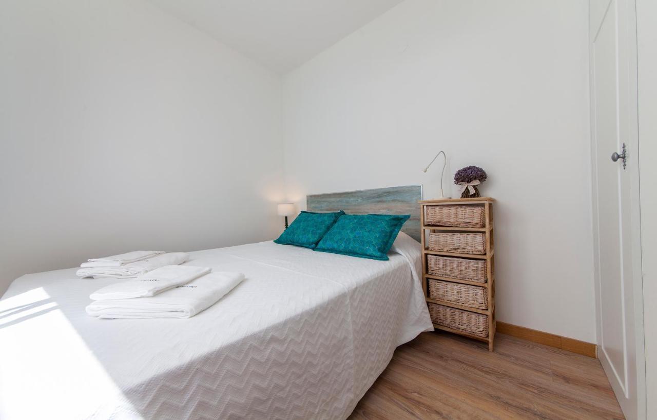B48 - Olive Tree Street 2 Bed Flat Lägenhet Lagos Exteriör bild