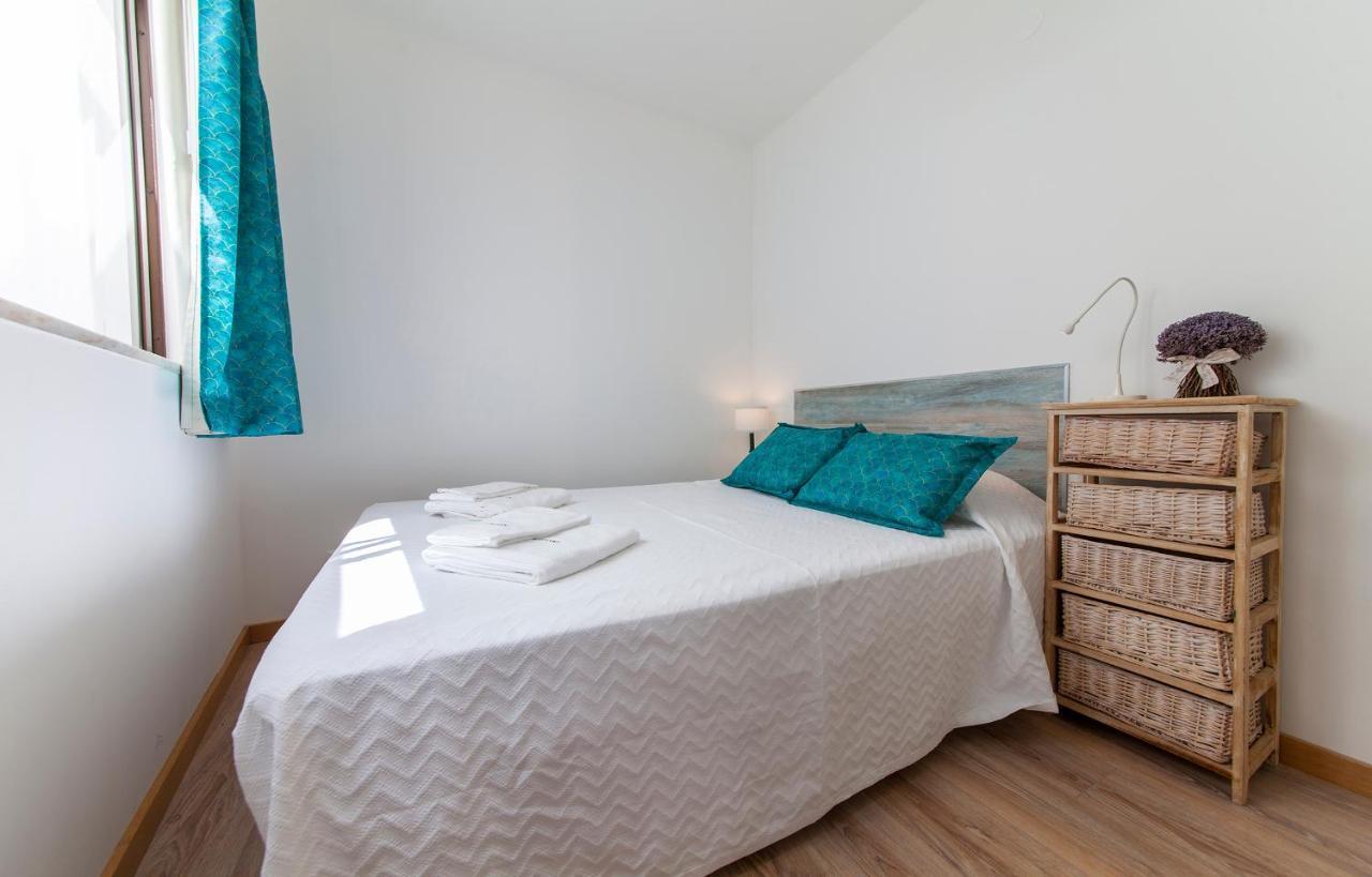 B48 - Olive Tree Street 2 Bed Flat Lägenhet Lagos Exteriör bild