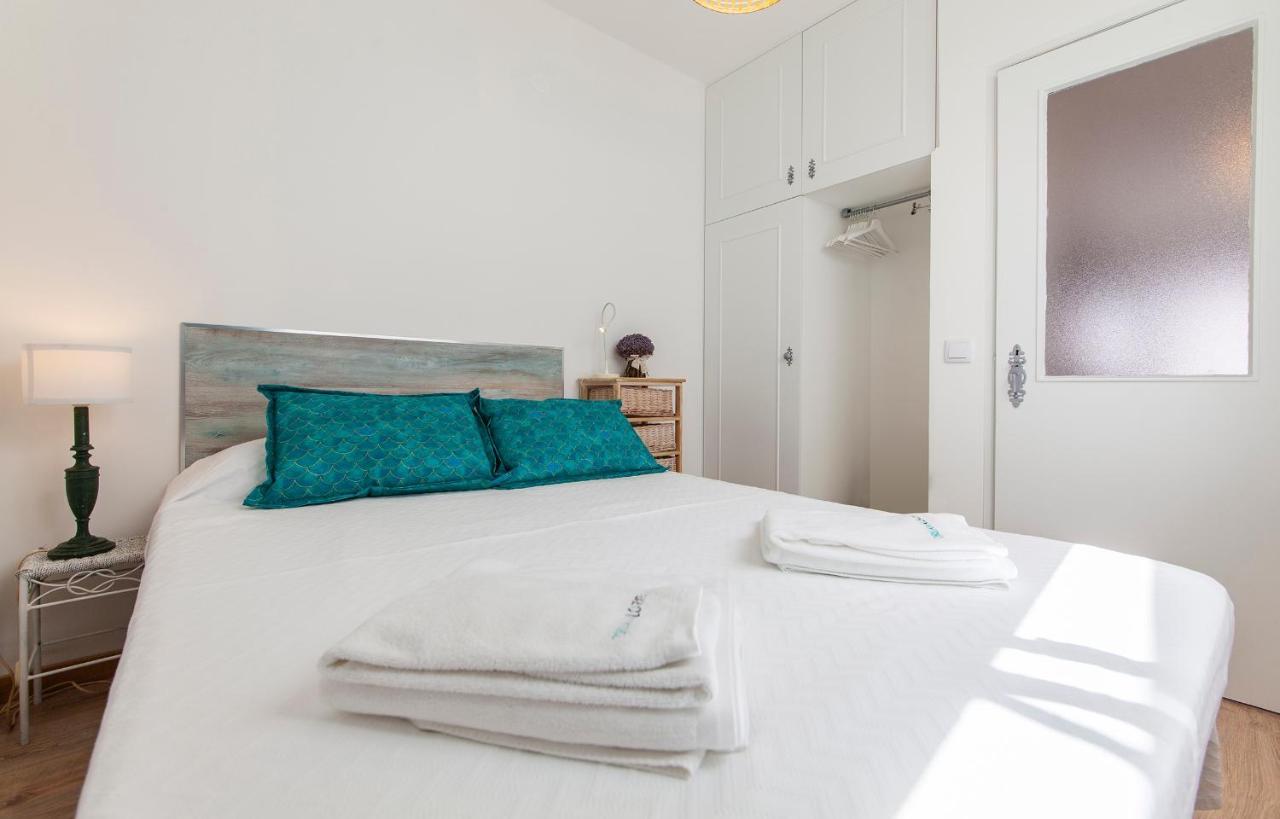 B48 - Olive Tree Street 2 Bed Flat Lägenhet Lagos Exteriör bild